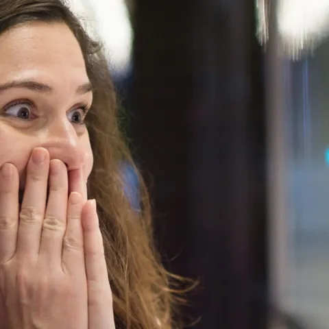 wh_girl_surpised_enjoy_heroimage