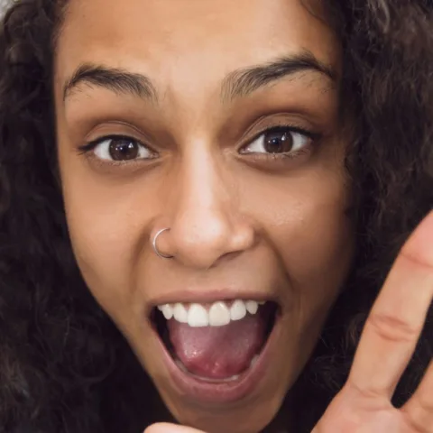 wh_lady_wave_expres_heroimage-1